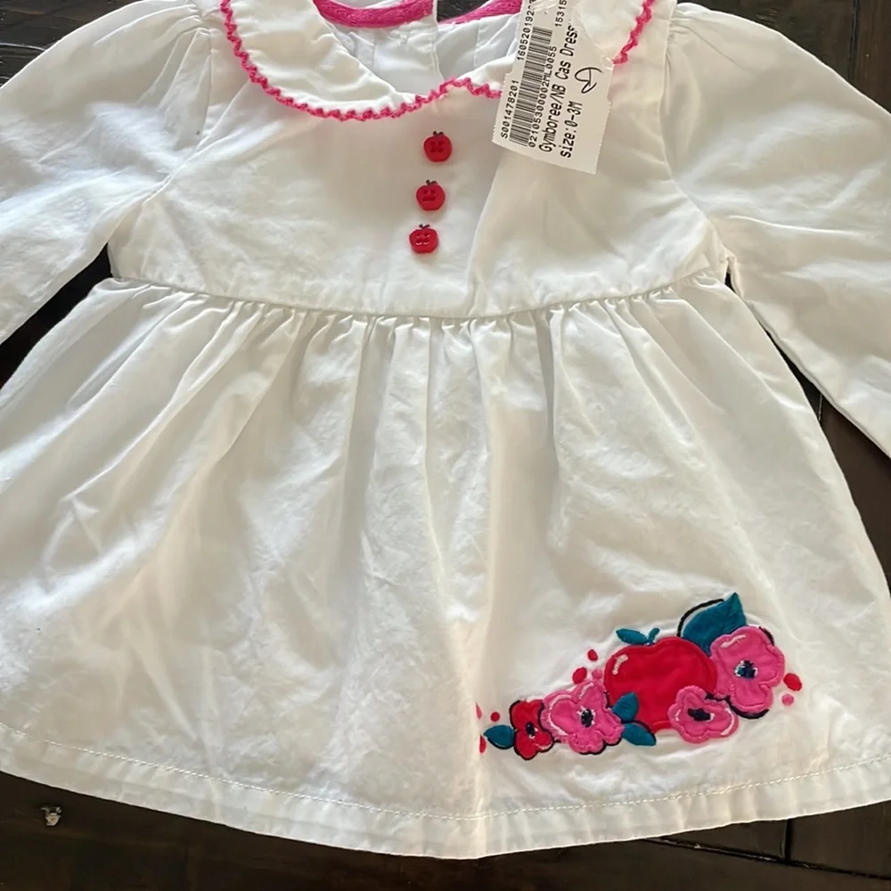 Gymboree NWOT apple button 0-3months apple and floral